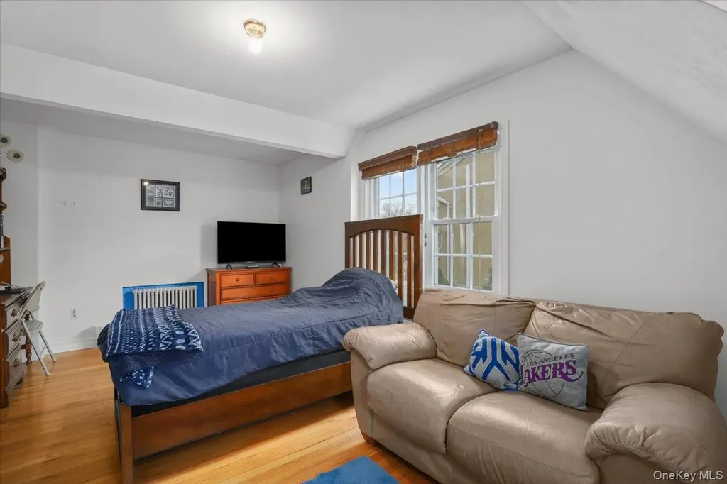 74 White Road Scarsdale NY 10583