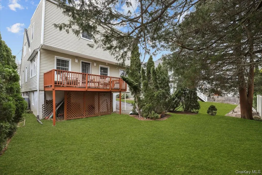 74 White Road Scarsdale NY 10583