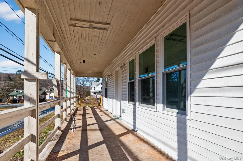 2016 Old Route 17 Roscoe NY 12776