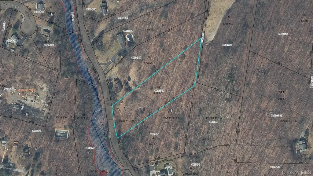 56 Lovers Lane Putnam Valley NY 10579