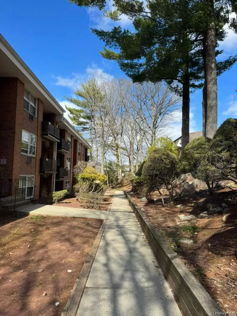 200 Kearsing Parkway Monsey NY 10952