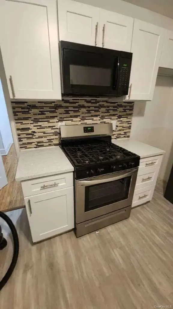 3 Allen Place Poughkeepsie NY 12601