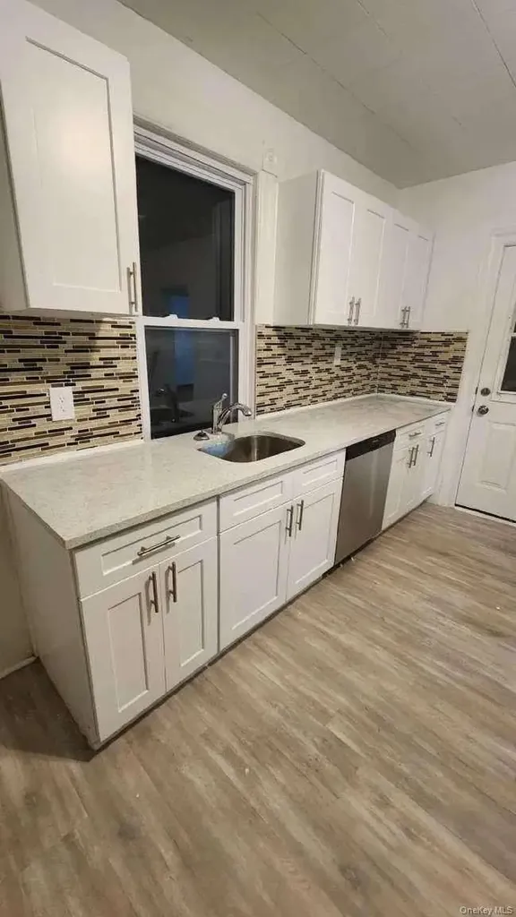 3 Allen Place Poughkeepsie NY 12601
