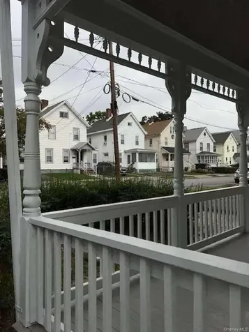 3 Allen Place Poughkeepsie NY 12601