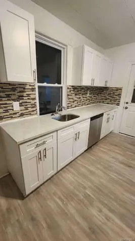 3 Allen Place Poughkeepsie NY 12601