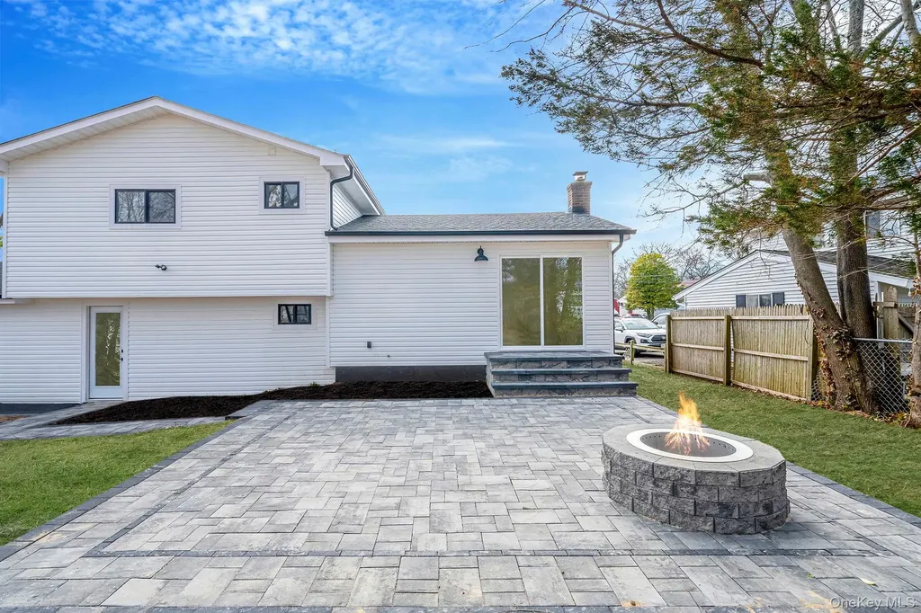 28 Nadel Drive Riverhead NY 11901