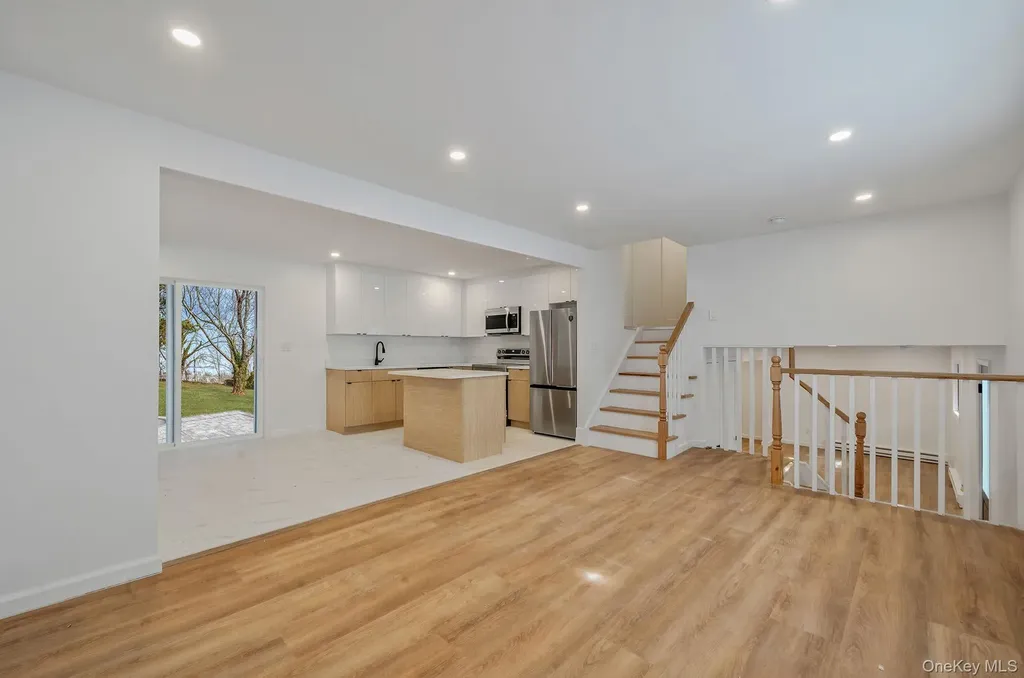 28 Nadel Drive Riverhead NY 11901