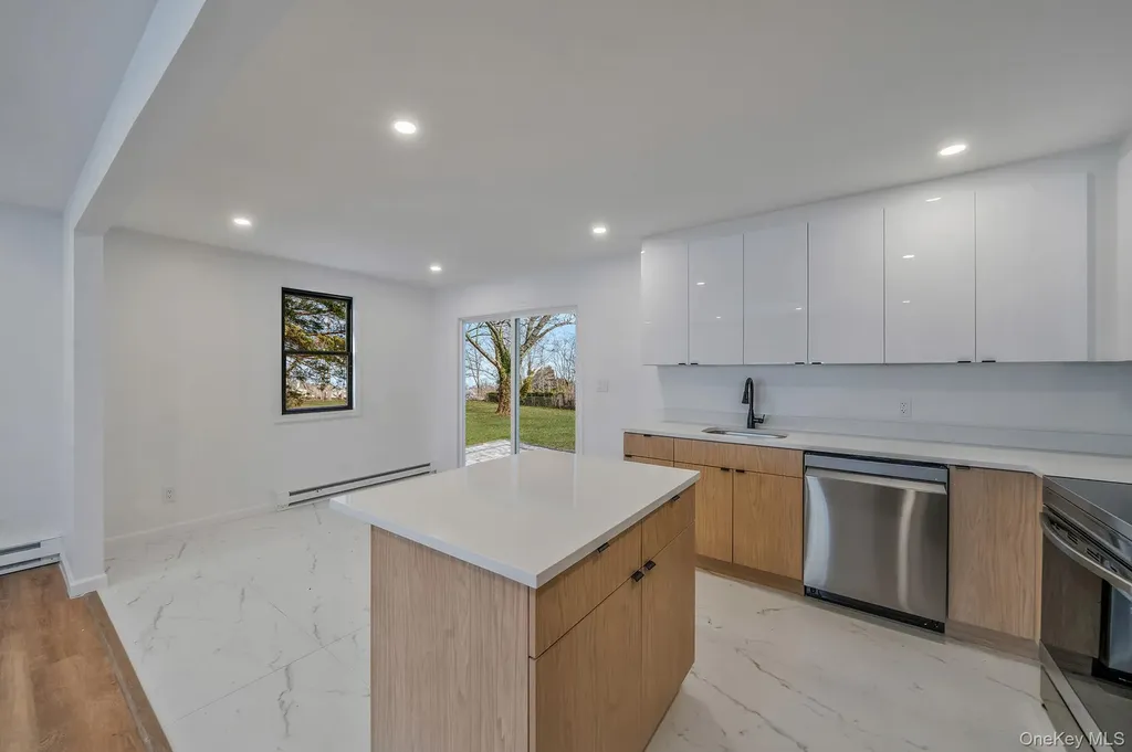 28 Nadel Drive Riverhead NY 11901