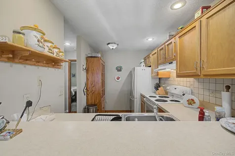 501 Misty Hills Lane Carmel NY 10512