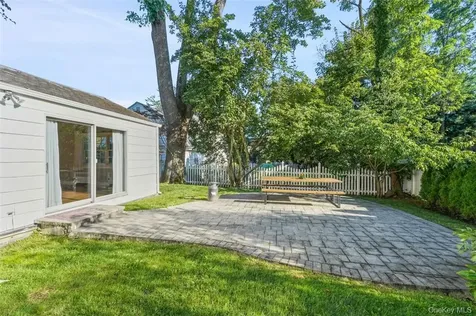246 Mamaroneck Road Scarsdale NY 10583