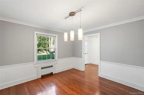 246 Mamaroneck Road Scarsdale NY 10583