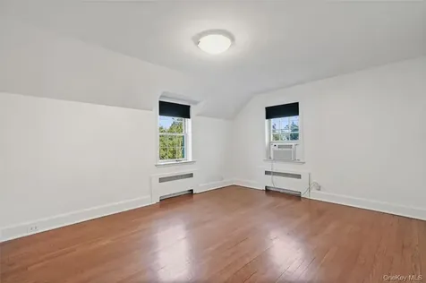 246 Mamaroneck Road Scarsdale NY 10583