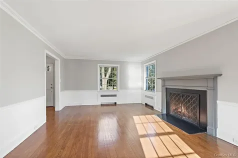 246 Mamaroneck Road Scarsdale NY 10583