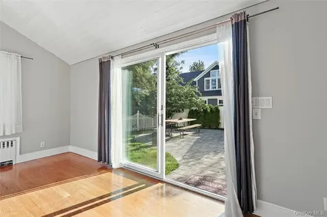 246 Mamaroneck Road Scarsdale NY 10583