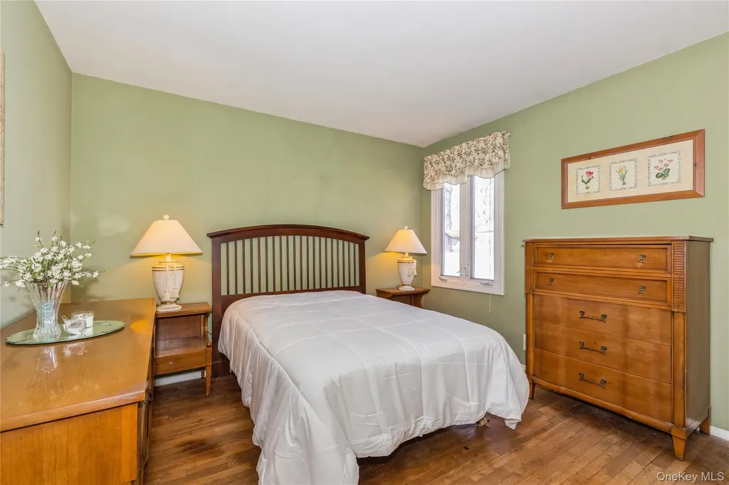 3 Grand Haven Drive Commack NY 11725