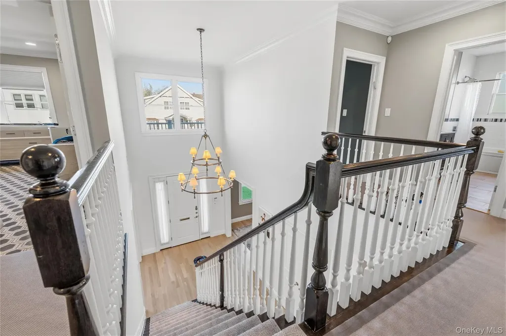 553 Derby Avenue Woodmere NY 11598
