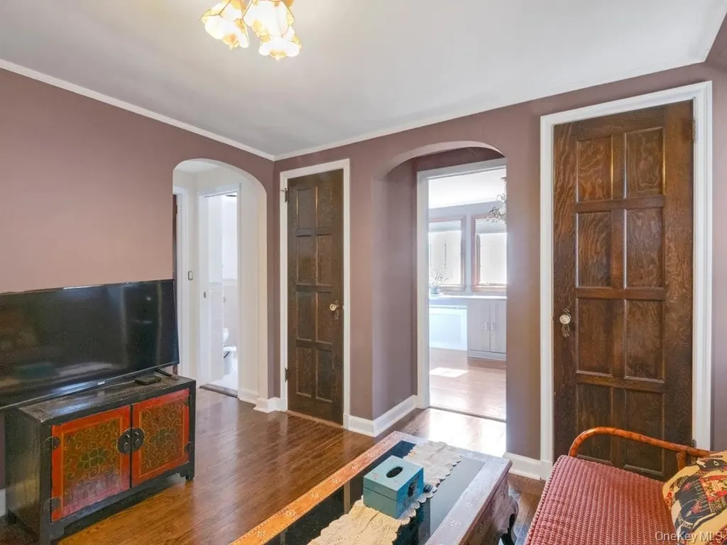 88 Stockbridge Road Yonkers NY 10710