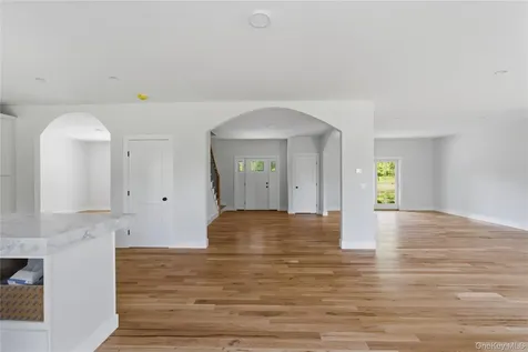 240 Mahopac Avenue Yorktown Heights NY 10598