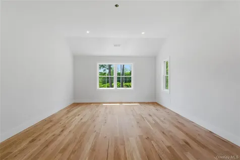 240 Mahopac Avenue Yorktown Heights NY 10598