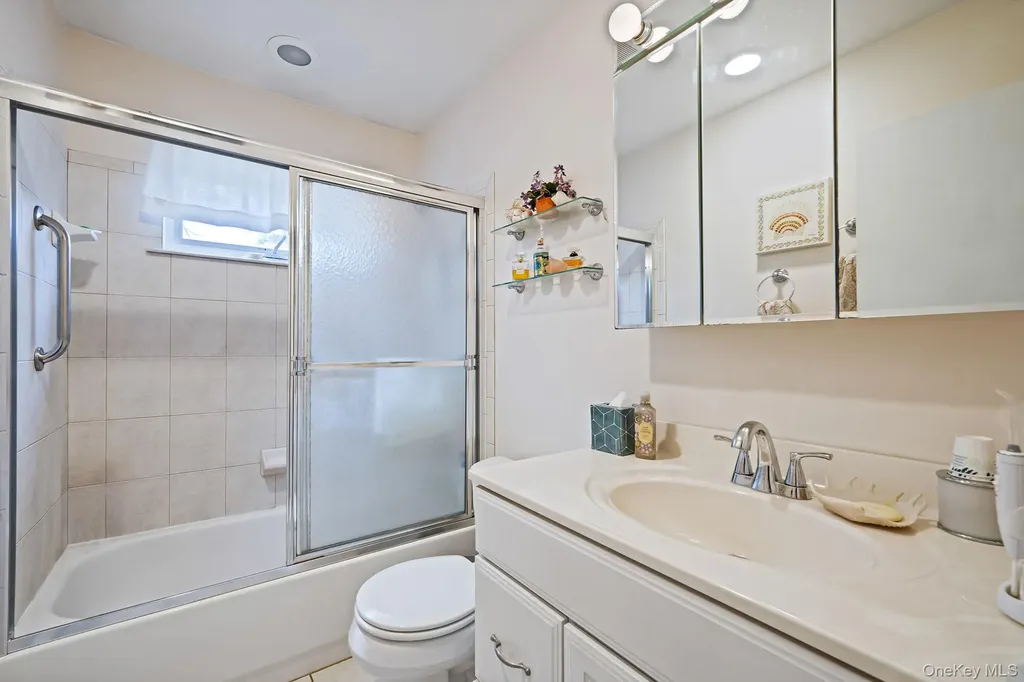 12 Stewart Circle Centereach NY 11720