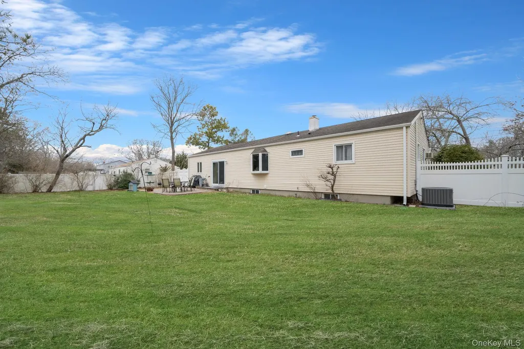 12 Stewart Circle Centereach NY 11720