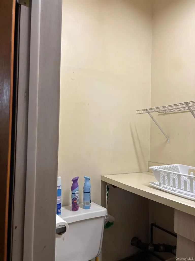 71-29 Myrtle Avenue Glendale NY 11385