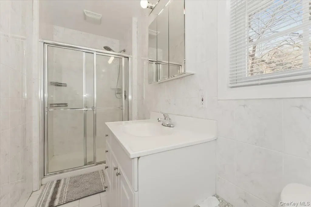 373 Northfield Road Woodmere NY 11598