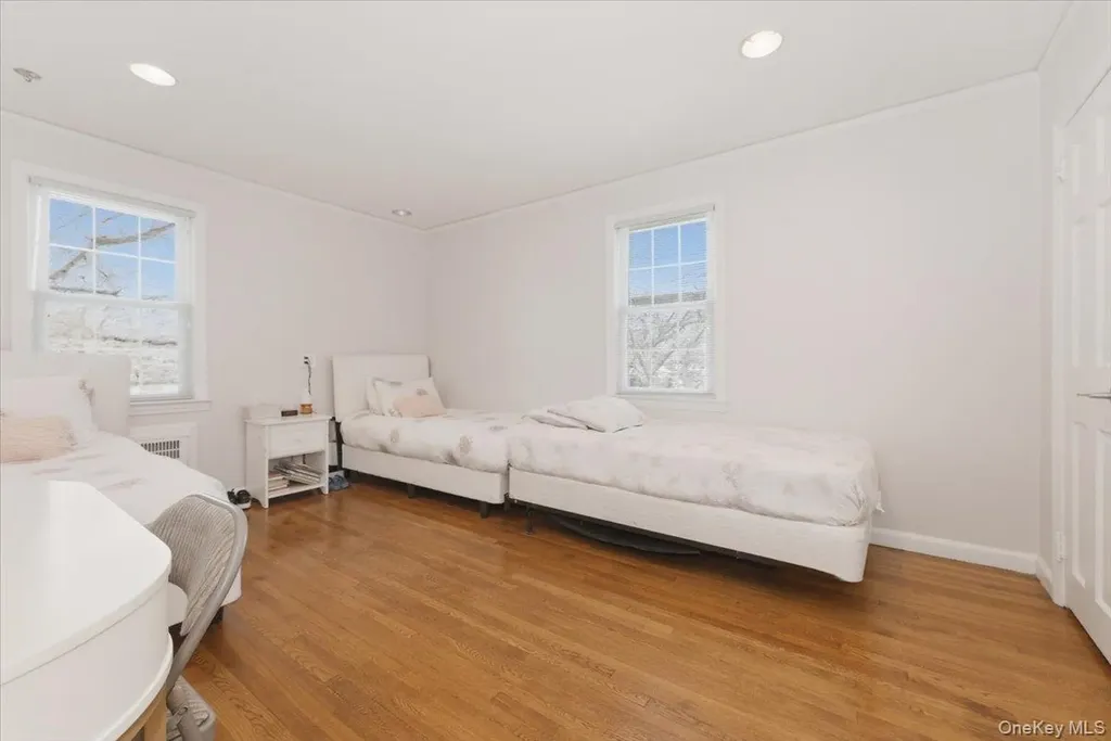 373 Northfield Road Woodmere NY 11598