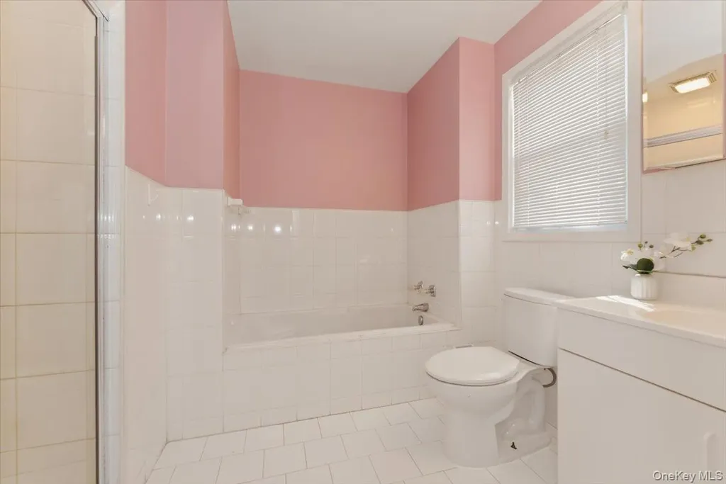 373 Northfield Road Woodmere NY 11598