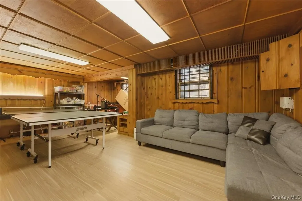 373 Northfield Road Woodmere NY 11598