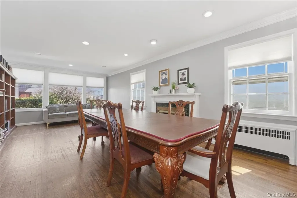 373 Northfield Road Woodmere NY 11598