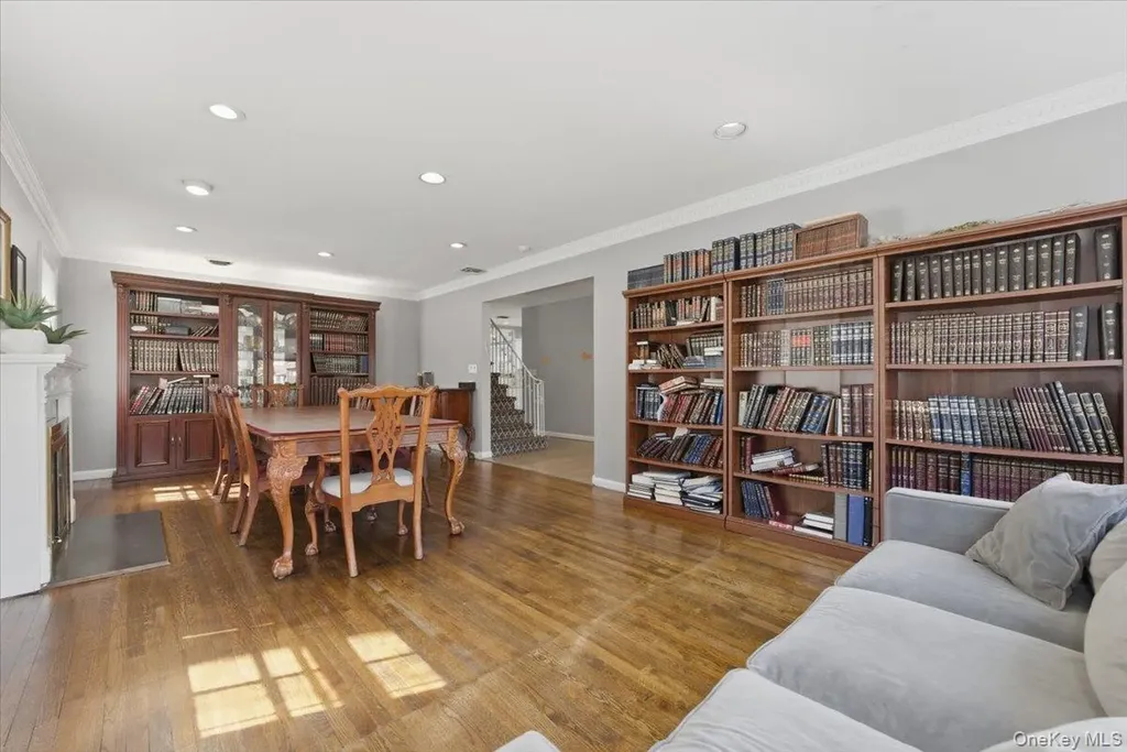 373 Northfield Road Woodmere NY 11598