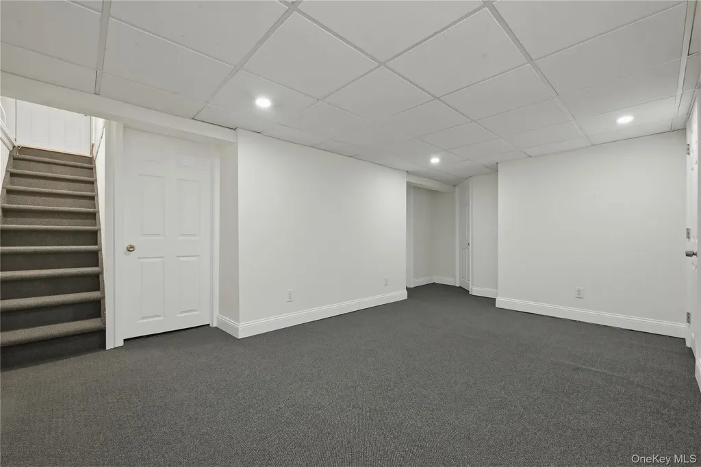 112 Noel Drive Centereach NY 11720