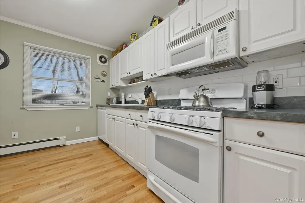 112 Noel Drive Centereach NY 11720