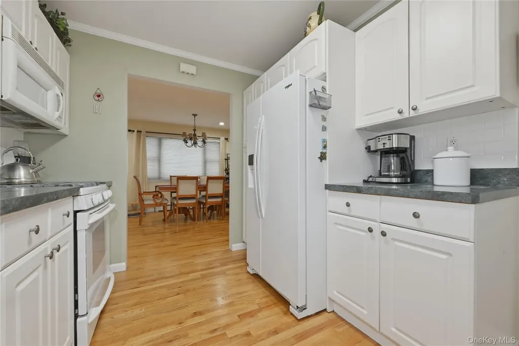 112 Noel Drive Centereach NY 11720