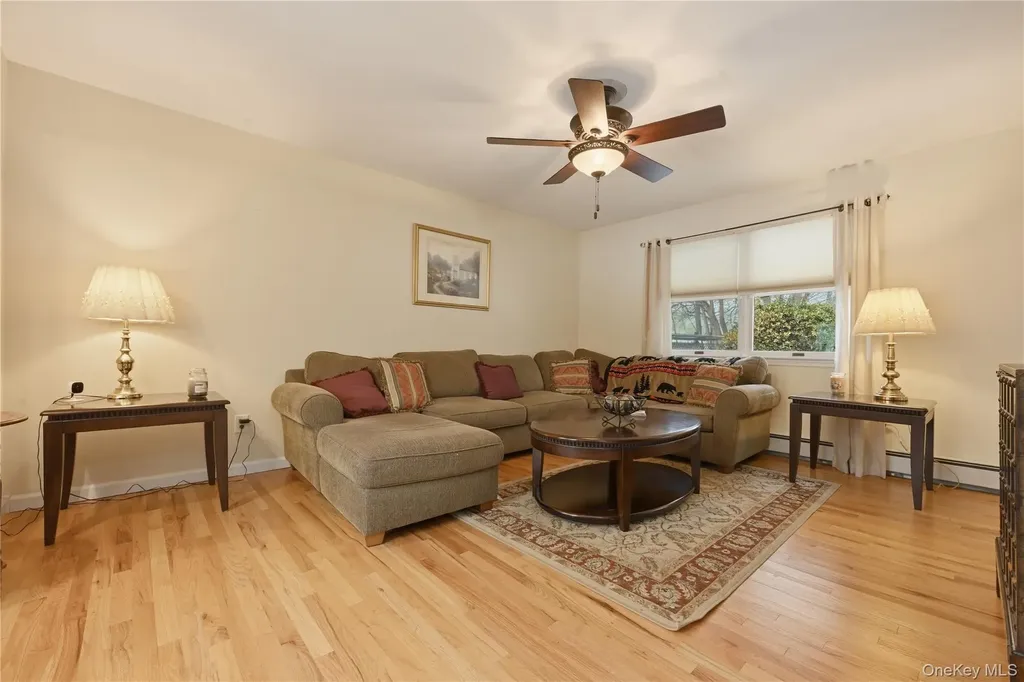 112 Noel Drive Centereach NY 11720