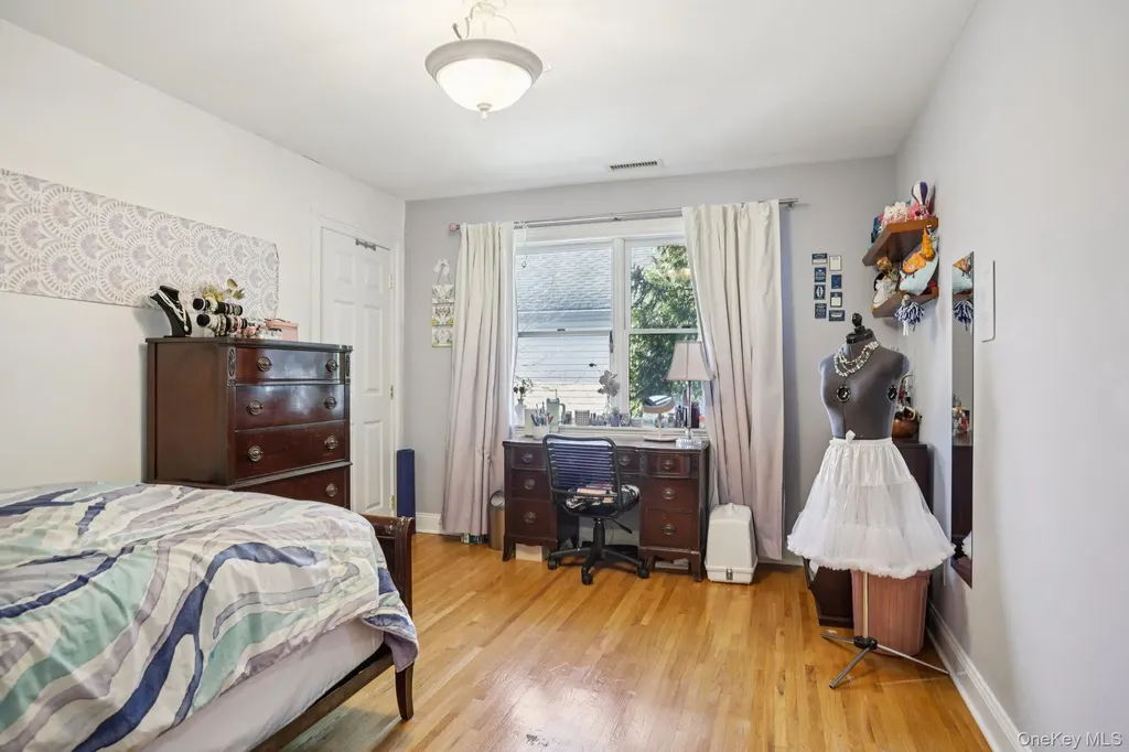 101 Middle Road Eastchester NY 10709