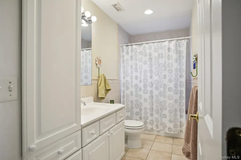 101 Middle Road Eastchester NY 10709