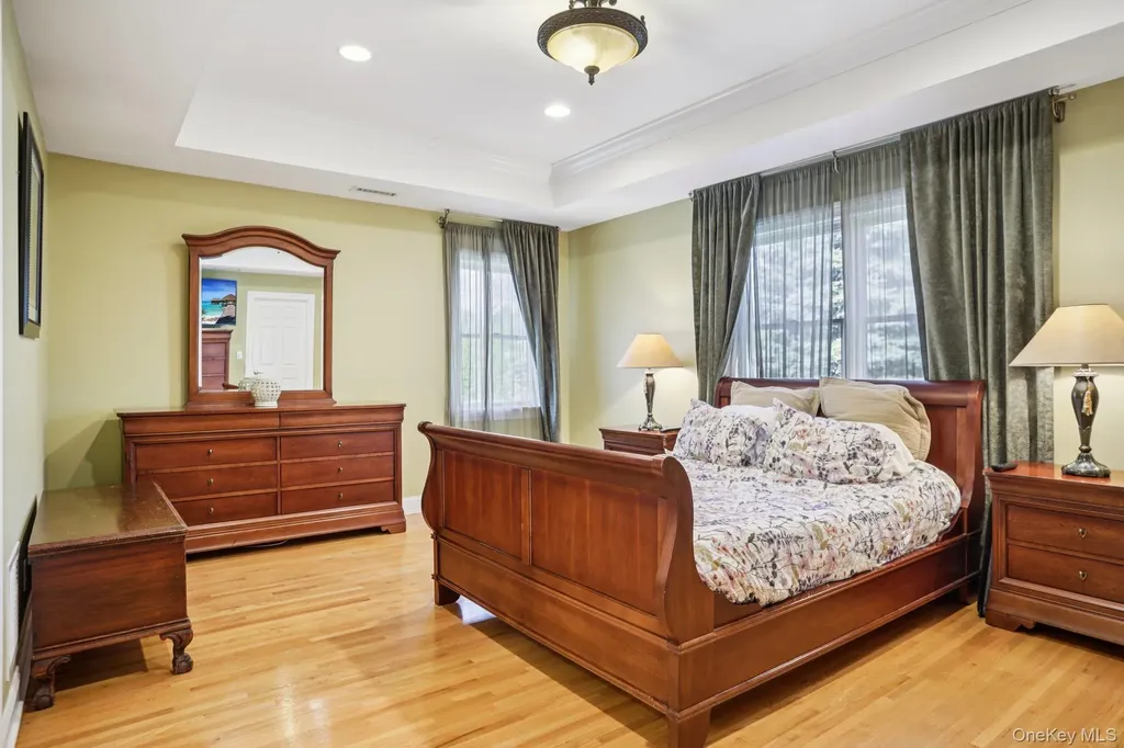 101 Middle Road Eastchester NY 10709