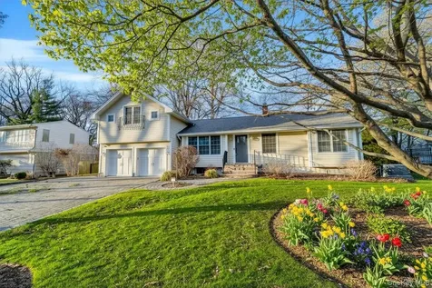 4 Iroquois Avenue Palisades NY 10964