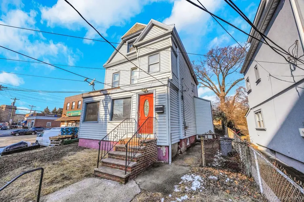 1052 Mclean Avenue Yonkers NY 10704