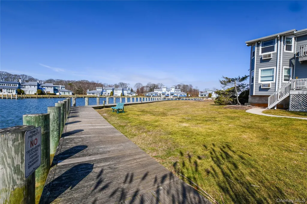 5 Fairharbor Drive Patchogue NY 11772