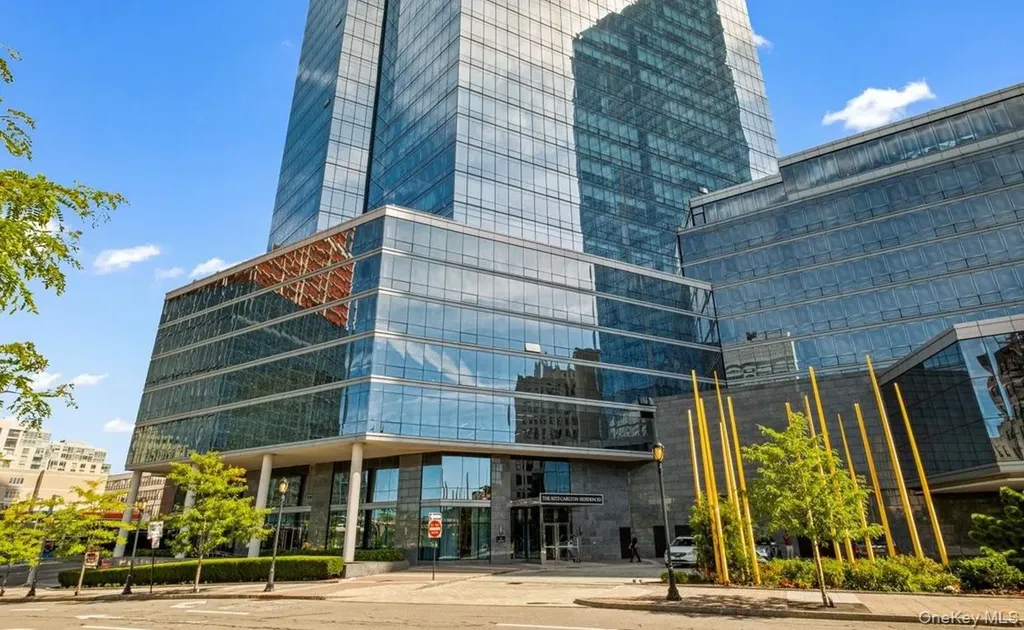 5 Renaissance Square White Plains NY 10601