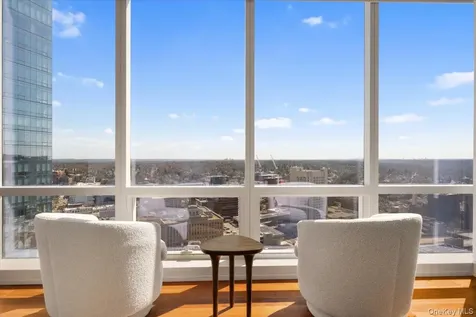 5 Renaissance Square White Plains NY 10601