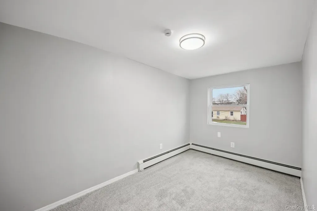 33 E Cherry Street Central Islip NY 11722