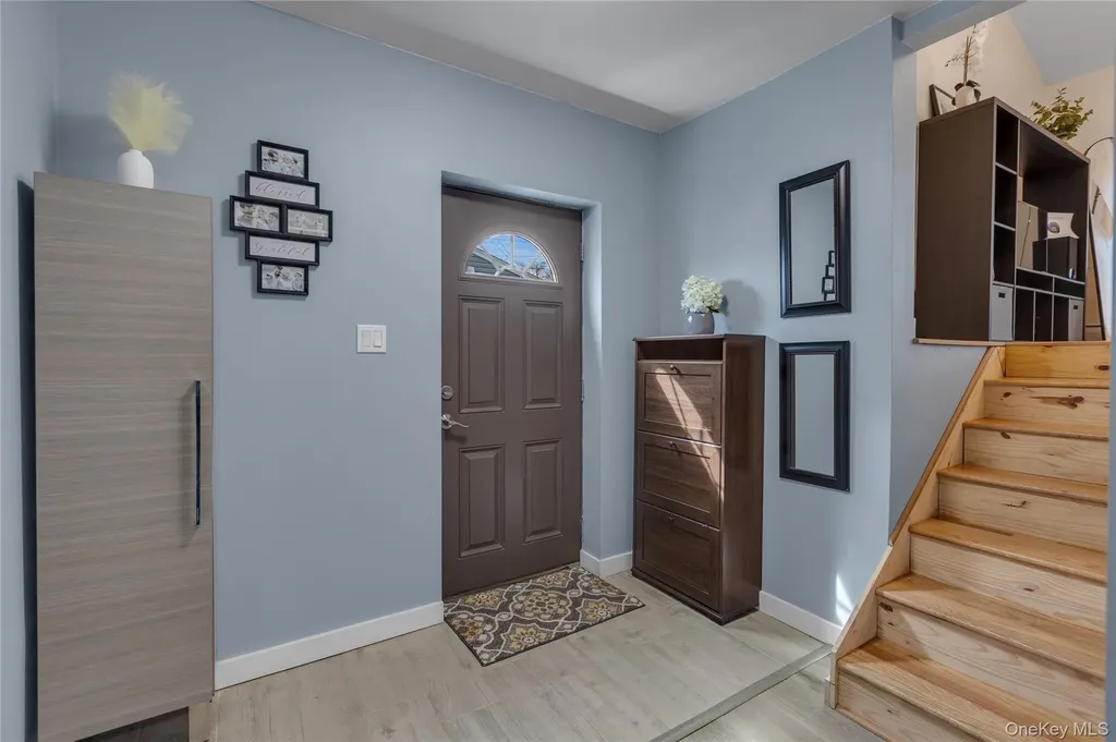 154 Alexander Avenue Nesconset NY 11767