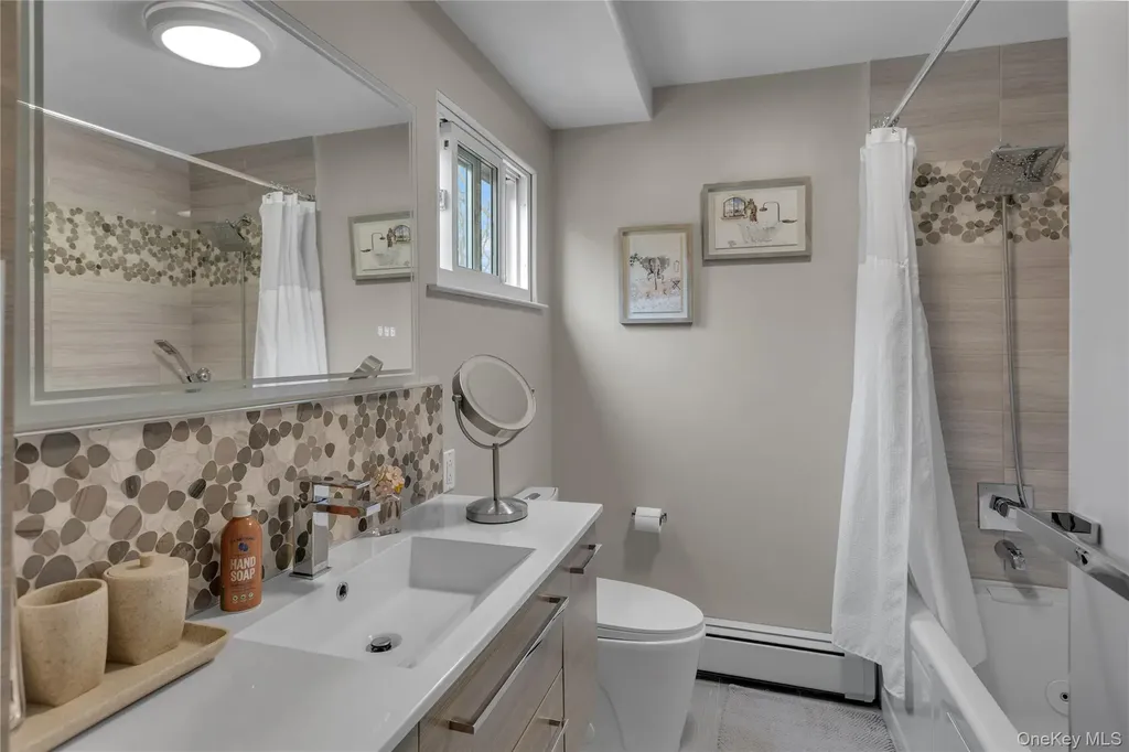 154 Alexander Avenue Nesconset NY 11767