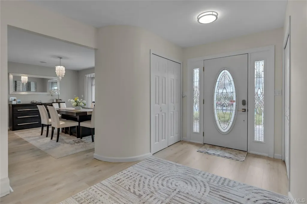 154 Alexander Avenue Nesconset NY 11767