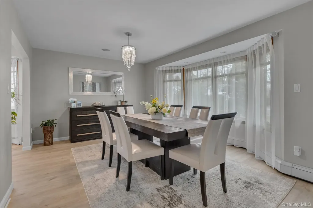 154 Alexander Avenue Nesconset NY 11767
