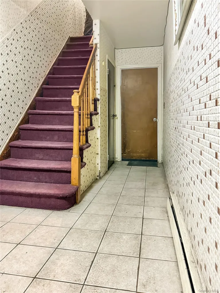 4432 Baychester Avenue Bronx NY 10466